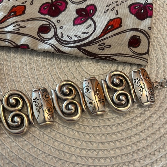 BRIGHTON Elegant Silver Swirl Bracelet - Picture 8 of 10